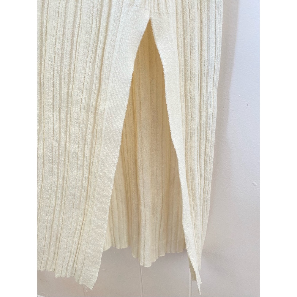 & Other Stories Cream Ribbed Knit Dress - Picture 5 of 9